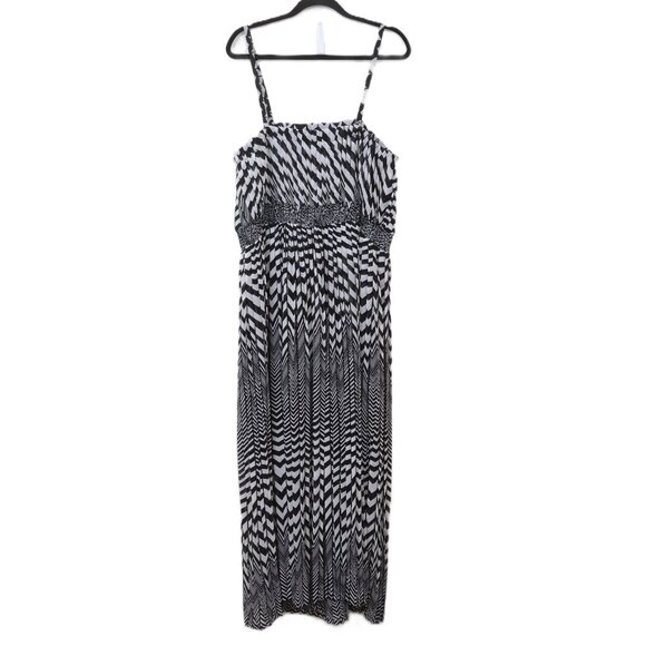 LANE BRYANT Chevron Pleated Black/White Maxi Dress 18/20 Summer Spring Travel - Picture 5 of 16